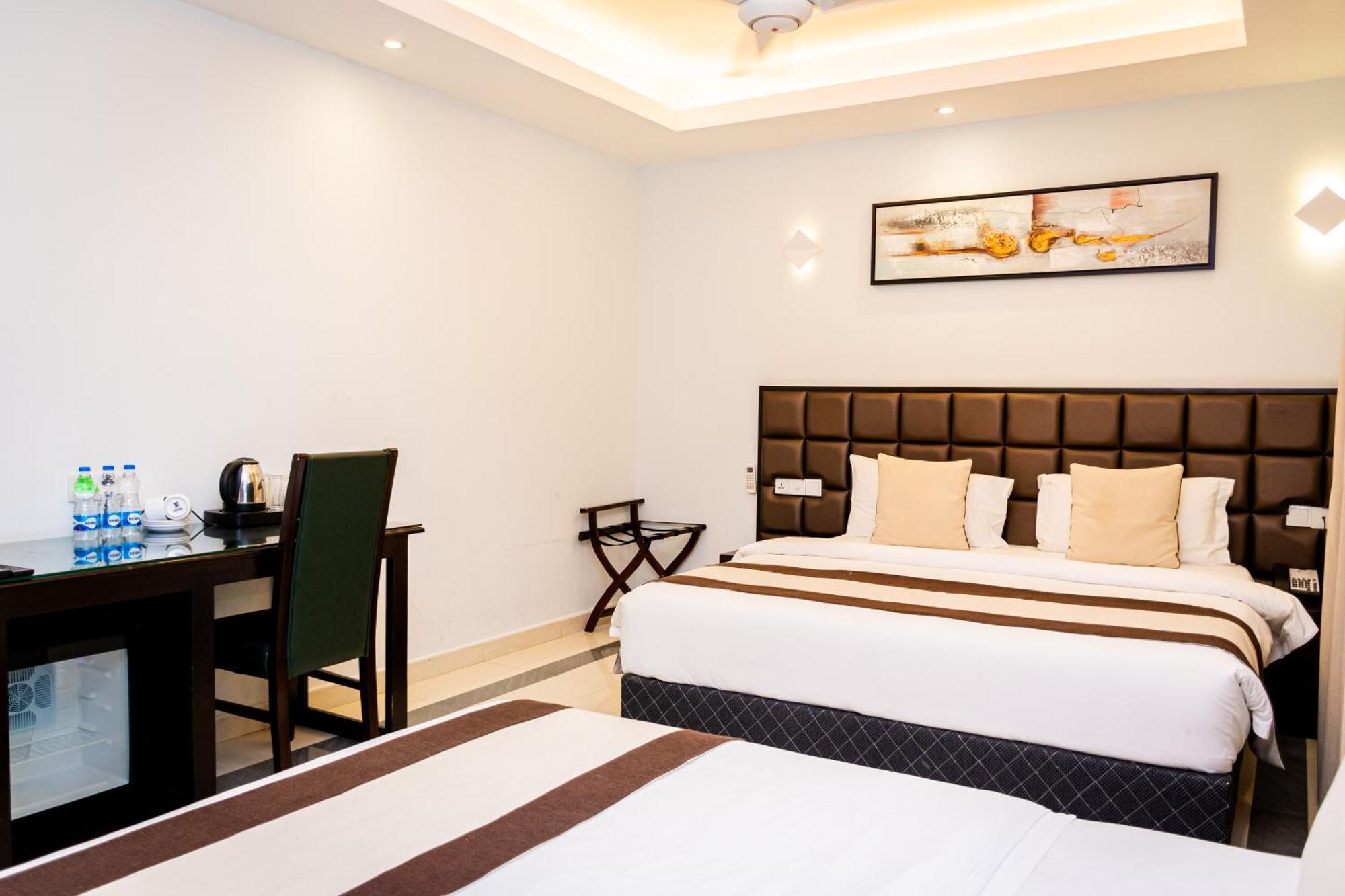 Viveka Hotel Colombo Kalubowila West Exteriör bild